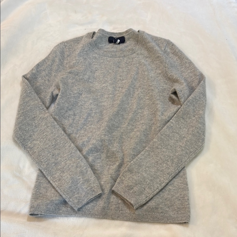 Women's 100% cashmere gray Crew Neck Sweater